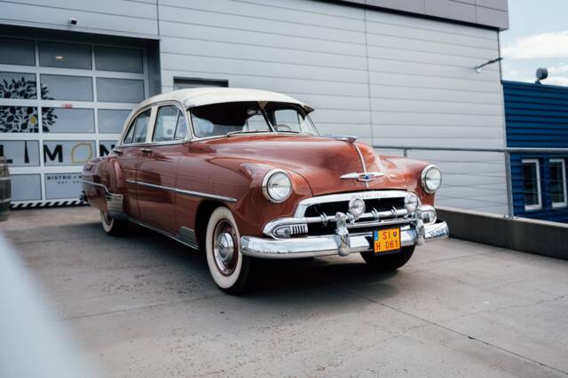 Bild 1/29 von Chevrolet Deluxe Styleline (1952)