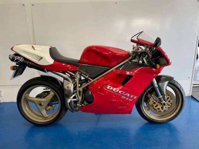 Immagine 1/37 di Ducati DUMMY (1996)