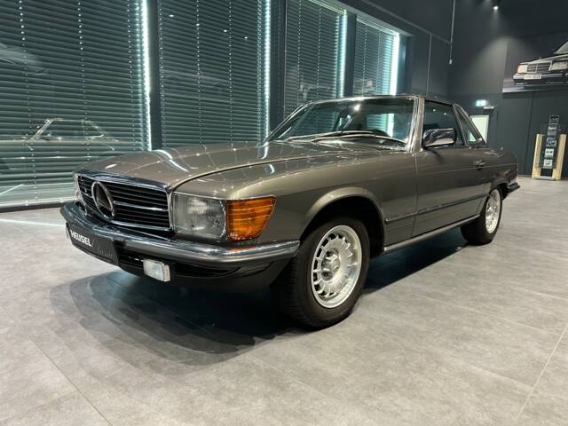 Immagine 1/14 di Mercedes-Benz 280 SL (1984)