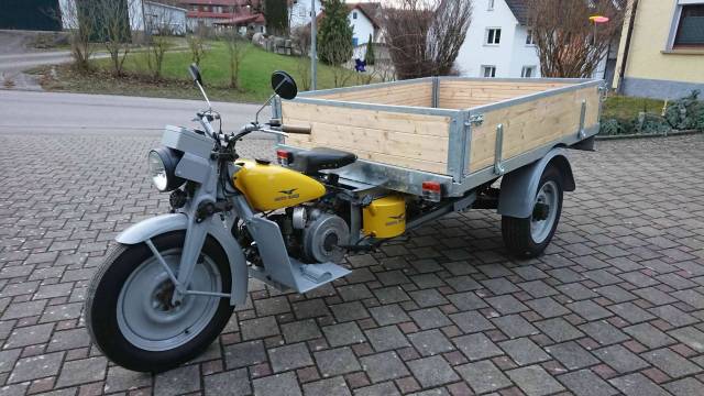 Image 1/7 de Moto Guzzi DUMMY (1969)