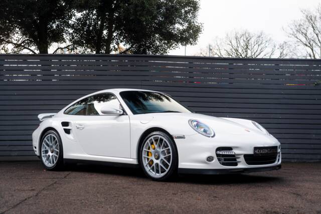 Bild 1/52 von Porsche 911 Turbo (2010)
