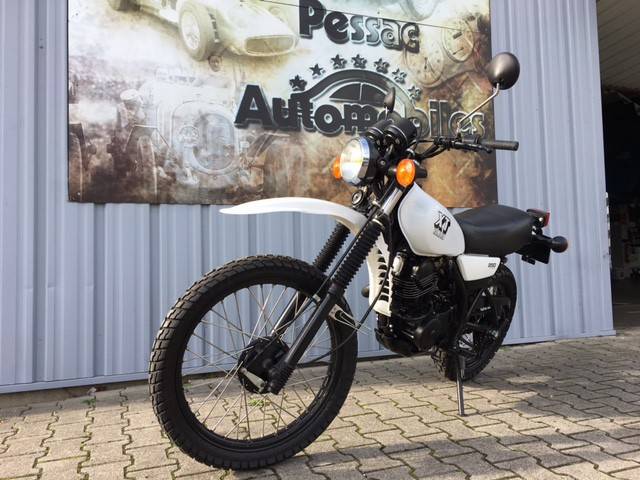 Bild 1/9 von Yamaha DUMMY (1981)