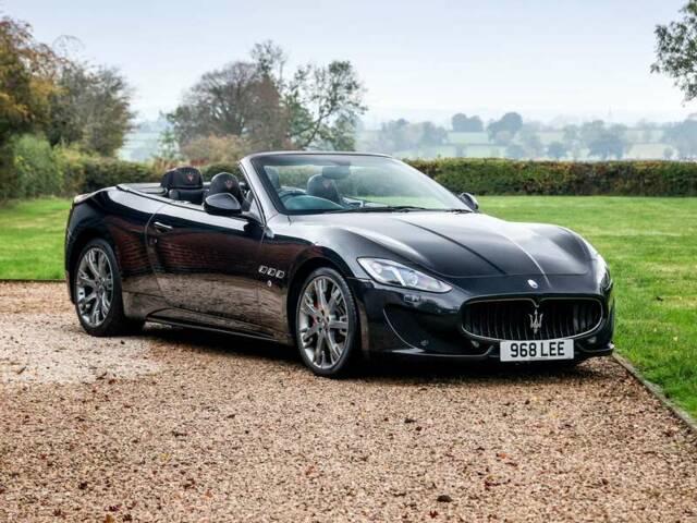 Image 1/35 of Maserati GranCabrio Sport (2014)