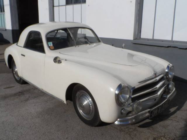 Image 1/6 of SIMCA 8 Sport (1950)