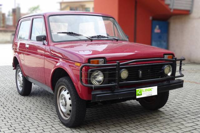 Image 1/20 of Lada Niva 4x4 (1998)