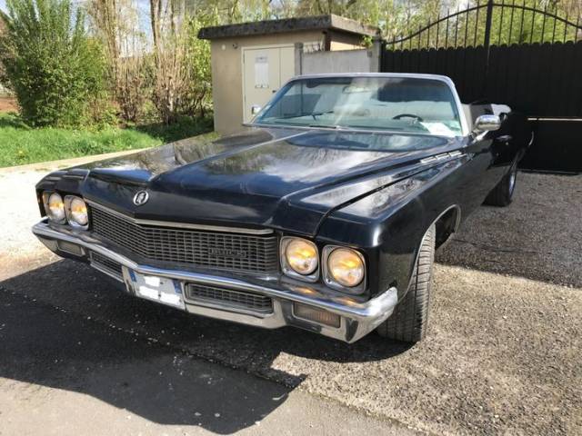 Bild 1/9 von Buick Centurion Convertible (1971)