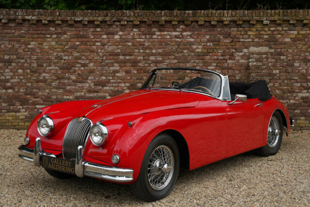 Image 1/50 of Jaguar XK 150 DHC (1960)