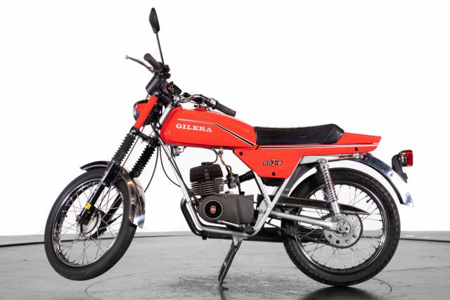 Immagine 1/17 di Gilera TS 50 (1982)