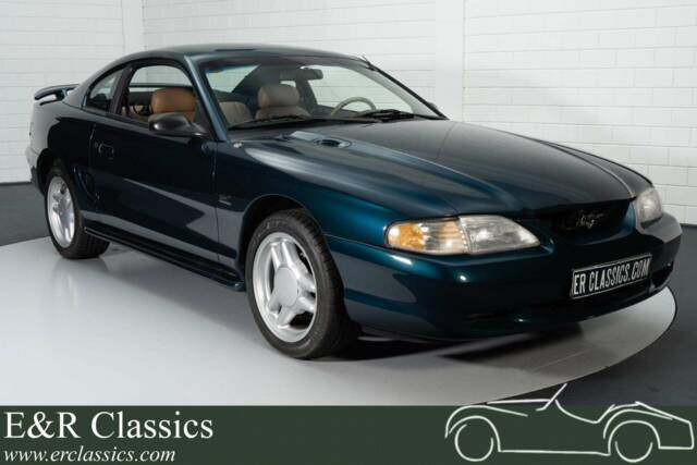 Image 1/19 of Ford Mustang GT (1994)