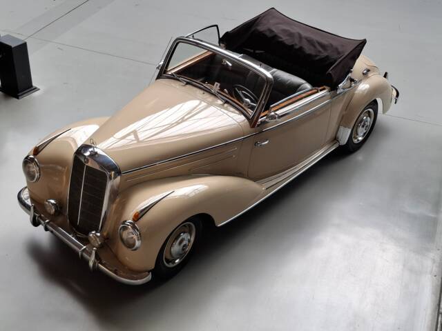 Bild 1/26 von Mercedes-Benz 220 Cabriolet A (1953)