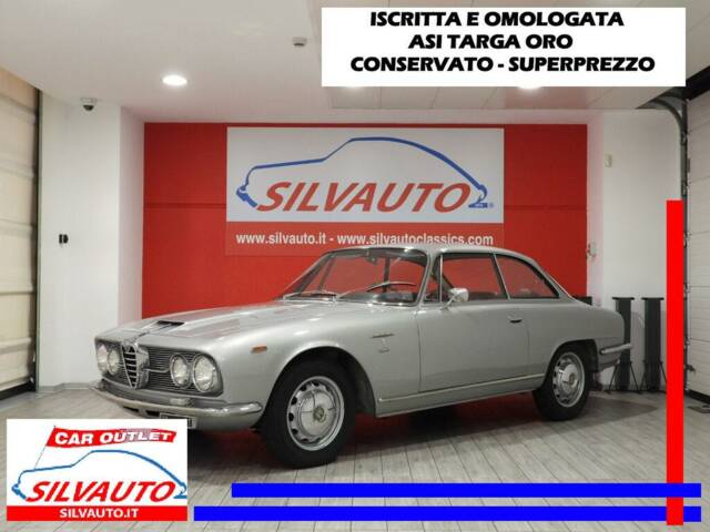 Bild 1/15 von Alfa Romeo 2600 Sprint (1964)