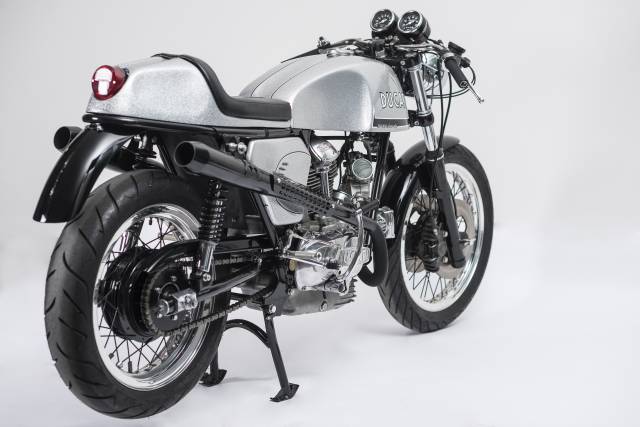 Afbeelding 1/8 van Ducati DUMMY (1972)