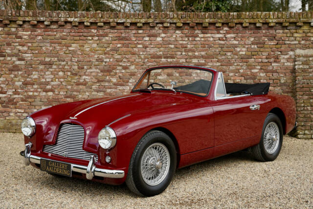 Bild 1/50 von Aston Martin DB 2/4 Mk II Convertible (1955)