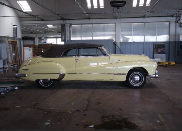 Image 1/15 of Buick Roadmaster (1947)