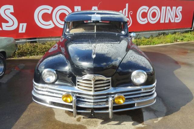 Image 1/11 of Packard Deluxe Eight Club Sedan (1949)