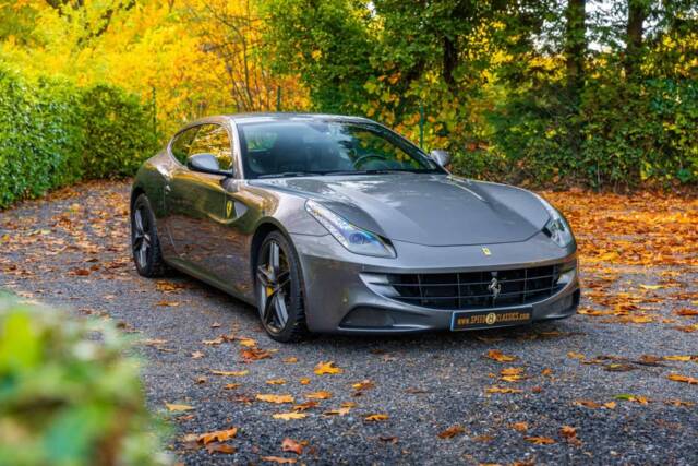 Image 1/27 of Ferrari FF (2012)