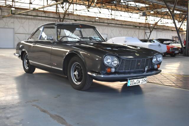 Image 1/65 of Gordon-Keeble GT (1964)