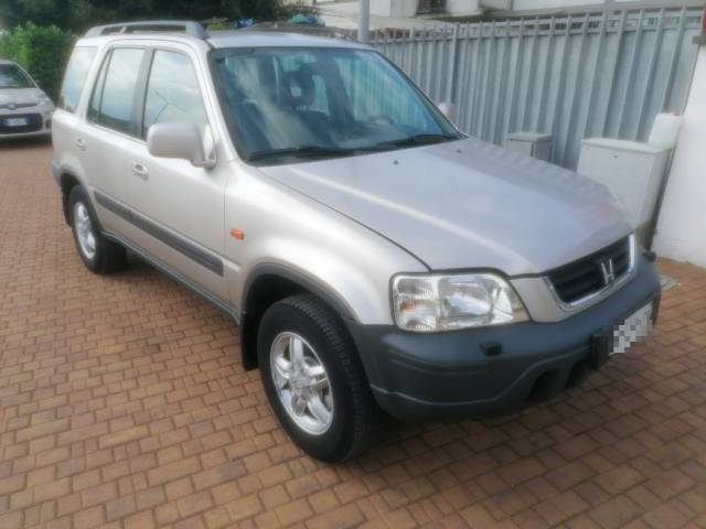 Imagen 1/12 de Honda CR-V RVSi (1998)