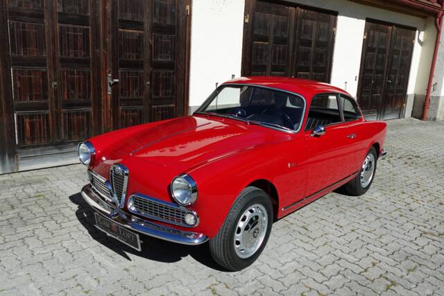 Bild 1/54 von Alfa Romeo Giulia 1600 Sprint (1963)