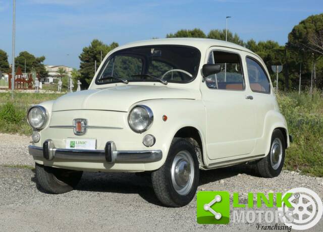 Image 1/1 de FIAT 600 D (1969)