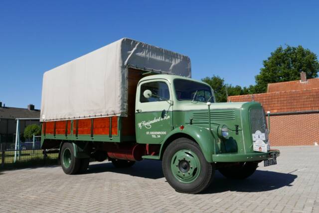Immagine 1/100 di Mercedes-Benz L 321 (1959)