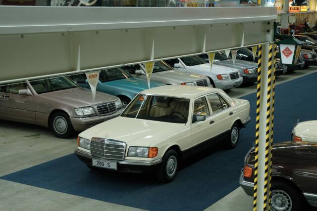 Image 1/50 of Mercedes-Benz 280 S (1982)