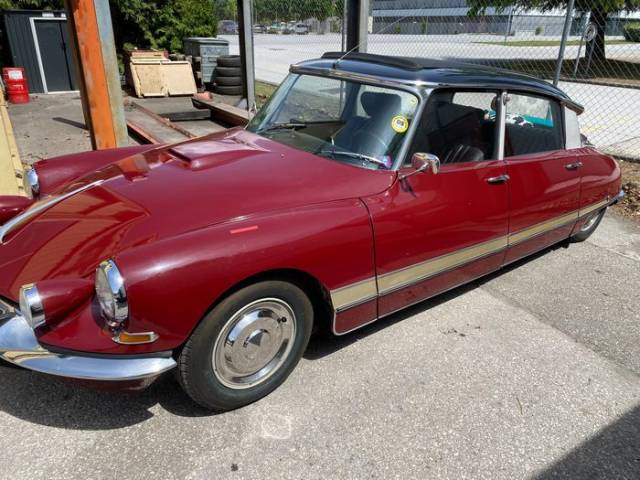 Bild 1/5 von Citroën ID 19 (1966)