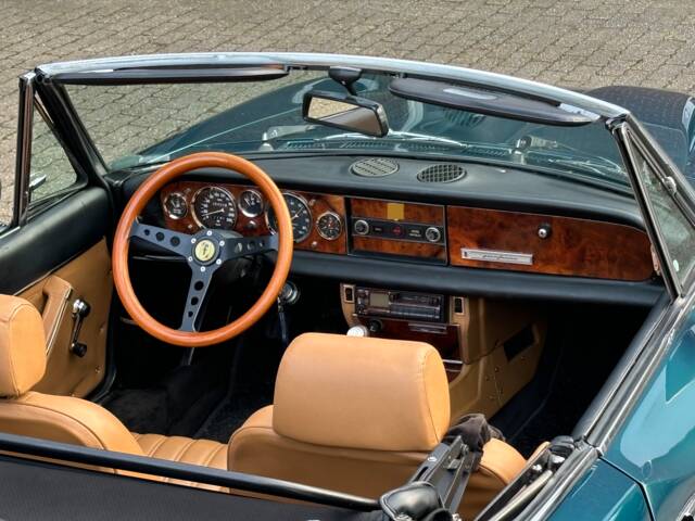 Image 1/38 of FIAT 124 Spider CS2 (1979)