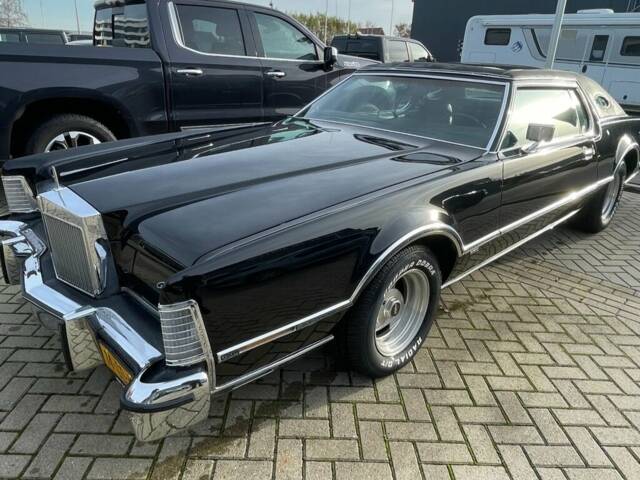 Obraz 1/8 pojazdu Lincoln Continental Mark IV (1975)