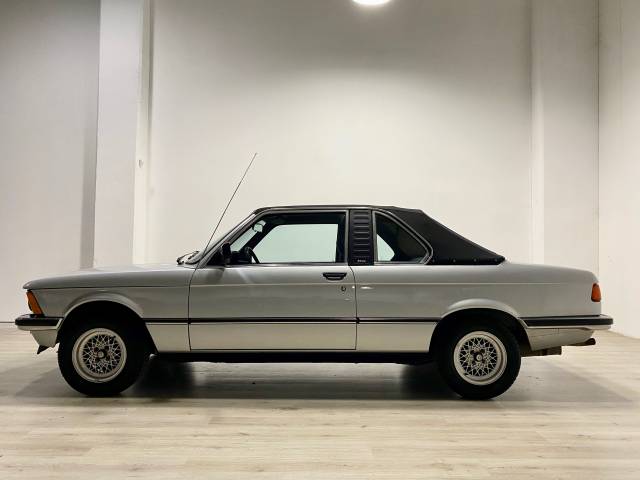 Image 1/26 of BMW 320 Baur TC (1982)
