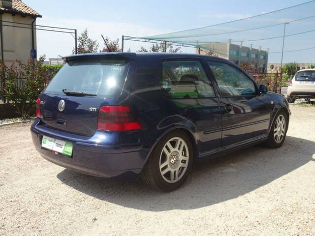Image 1/22 de Volkswagen Golf IV 1.8T GTI (1999)