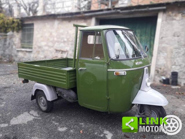 Immagine 1/4 di Piaggio Vespa APE 500 MP (1976)
