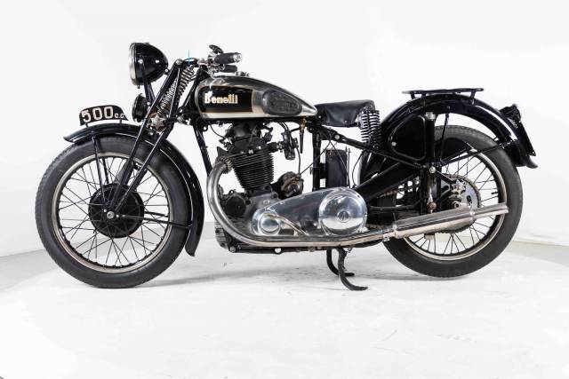 Image 1/8 de Benelli DUMMY (1938)