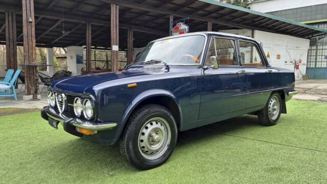 Immagine 1/67 di Alfa Romeo Giulia Nuova Super 1600 (1977)