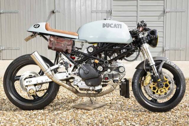 Imagen 1/36 de Ducati DUMMY (1995)