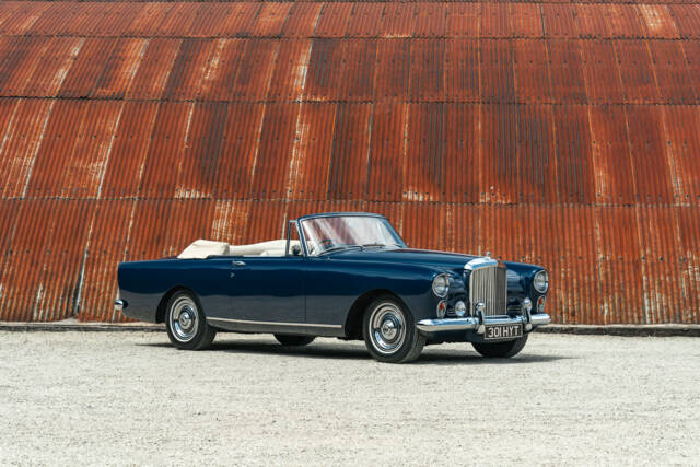Image 1/42 of Bentley S 2 Continental (1961)