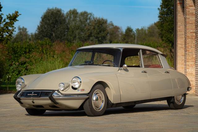 Bild 1/50 von Citroën ID 19 Break (1967)