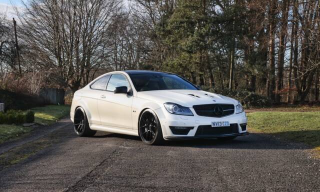 Afbeelding 1/40 van Mercedes-Benz C 63 AMG (2013)