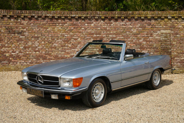 Image 1/50 of Mercedes-Benz 280 SL (1984)