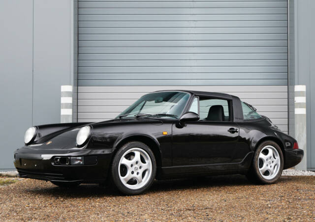 Image 1/57 of Porsche 911 Carrera 4 (1992)