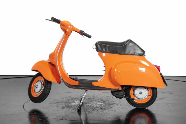 Image 1/33 of Piaggio DUMMY (1972)