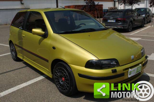 Bild 1/10 von FIAT Punto GT (1994)