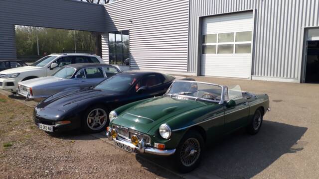 Bild 1/4 von MG MGC (1968)