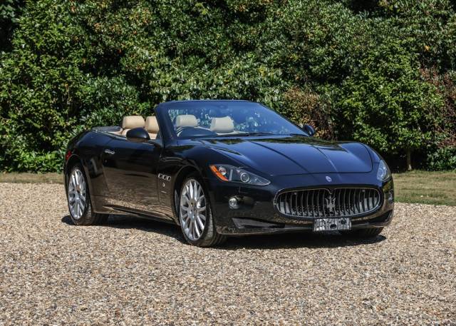 Bild 1/14 von Maserati GranCabrio 4.7 (2012)