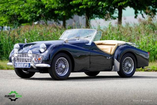 Image 1/46 of Triumph TR 3A (1958)