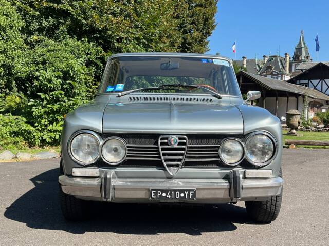 Image 1/21 of Alfa Romeo Giulia Super 1.3 (1972)