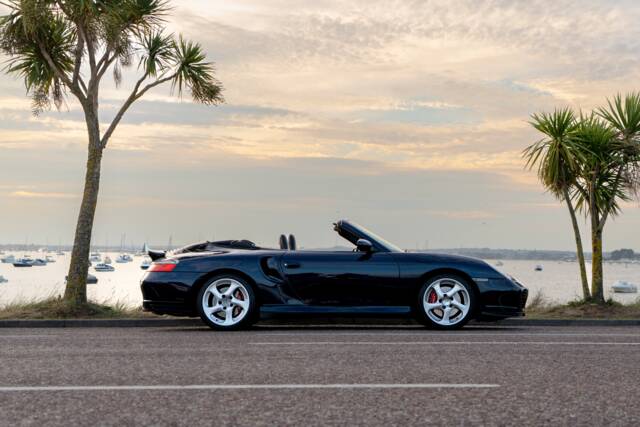 Bild 1/4 von Porsche 911 Turbo (2004)