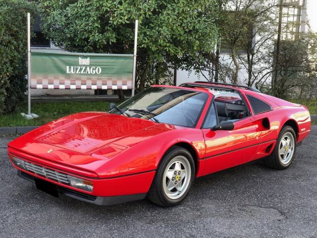 Image 1/39 of Ferrari 208 GTS Turbo (1987)