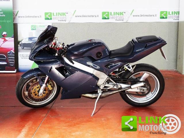 Immagine 1/35 di Cagiva Mito 125 EV (1999)