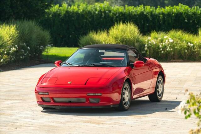 Immagine 1/7 di Lotus Elan (1991)